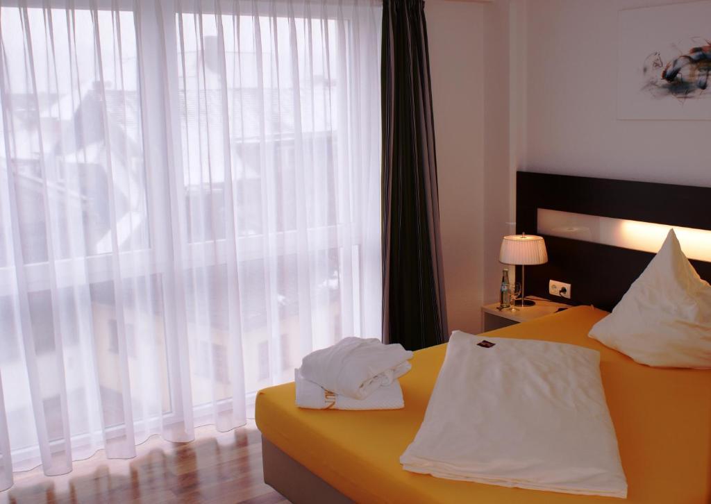 Hotel Im Kornspeicher Marburg Rum bild